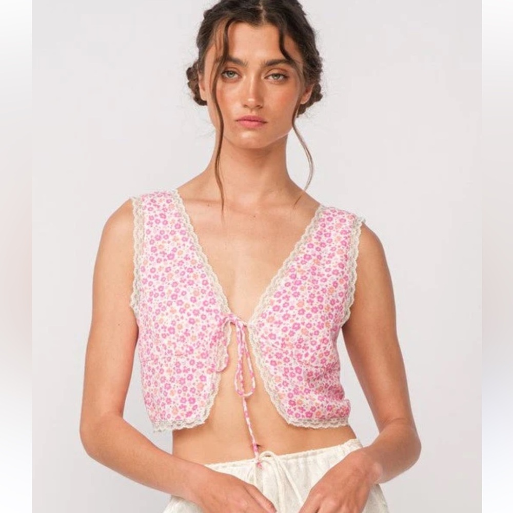 Pink Floral Lace Tie Front Crop Top S